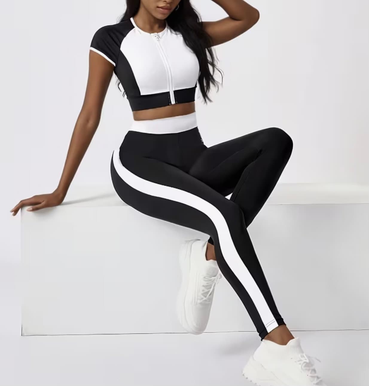 Women’s 2-Piece Activewear Set